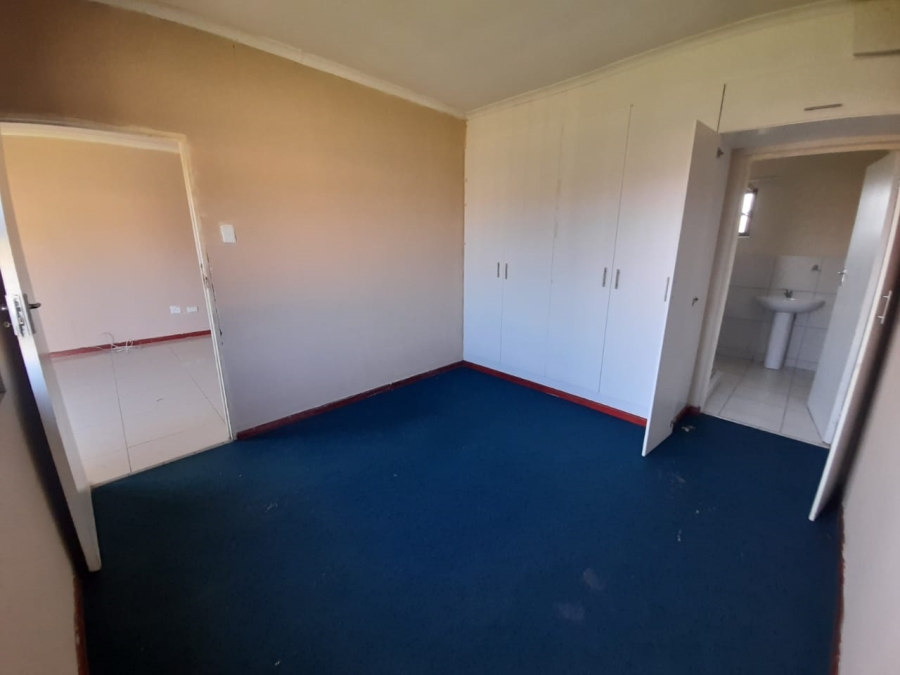 To Let 3 Bedroom Property for Rent in Haven Hills Eastern Cape